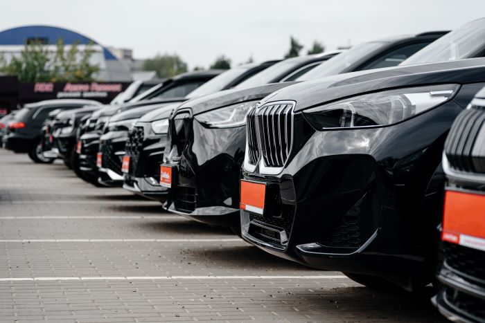 Авторынок впервые с 2022 года съехал в минус