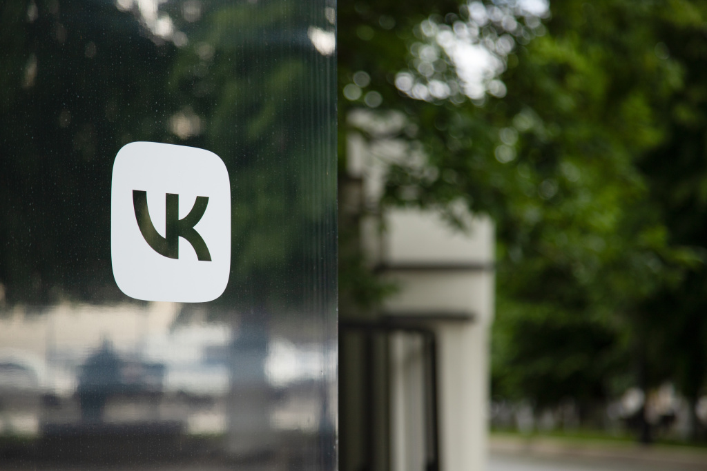 Google Play удалил приложения VK