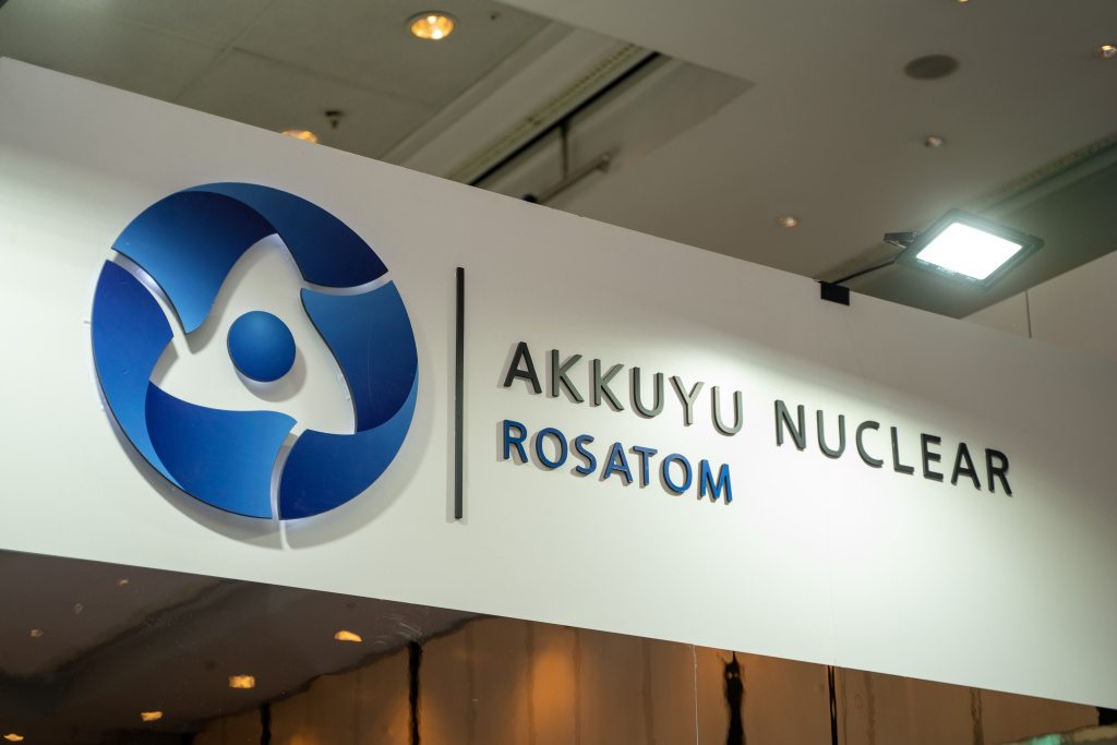 Росатом возвел первый блок «Аккую»